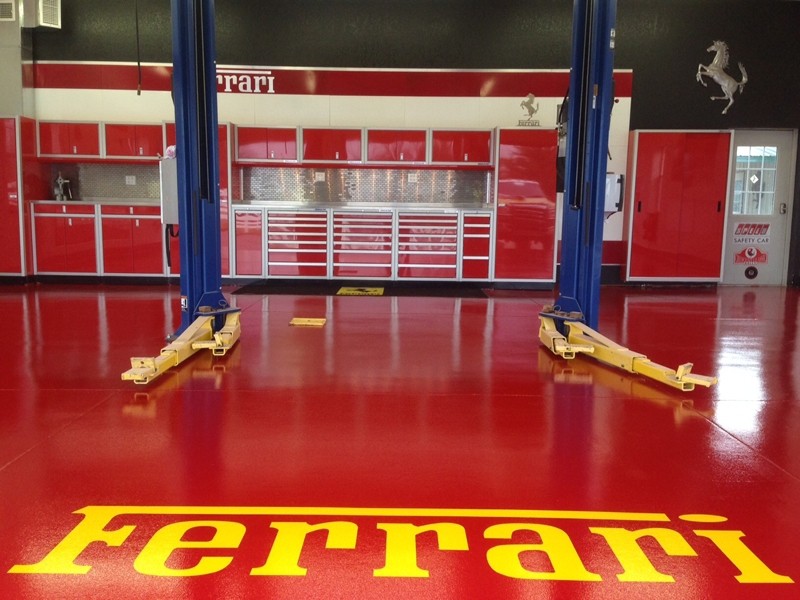 Red Moduline Aluminum Workbench Cabinets In Ferrari Garage