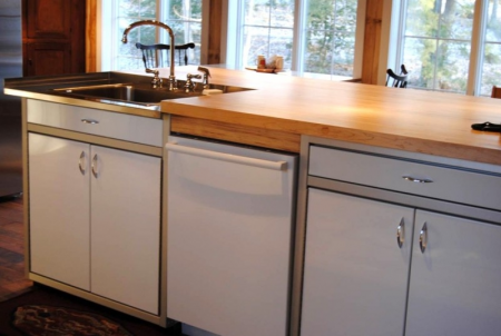 White-Moduline-Aluminum-Storage-Cabinets-for-kitchen