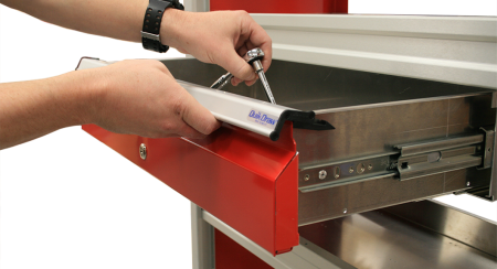 Moduline drawer featuring patented QuikDraw® Single Action Latch System